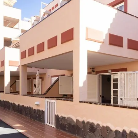 The Heights - Cristianos Apartment *